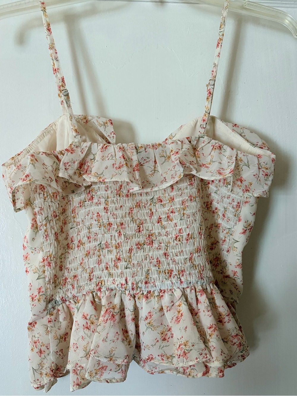 Cream Lulus, Ruffle, Floral Top. - Picture 2 of 3